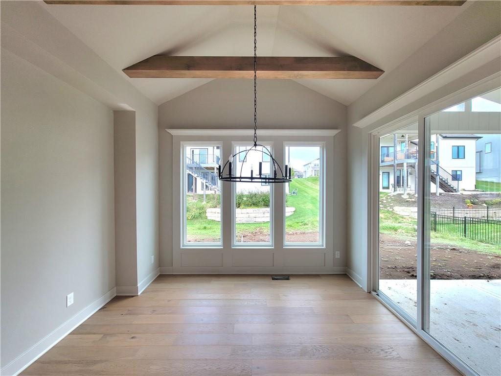 18232 Oakmont Street Property Photo 9