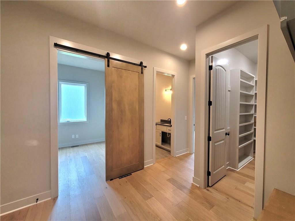 18232 Oakmont Street Property Photo 11