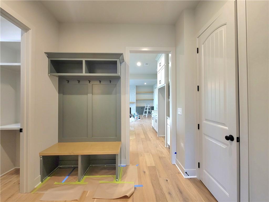 18232 Oakmont Street Property Photo 12