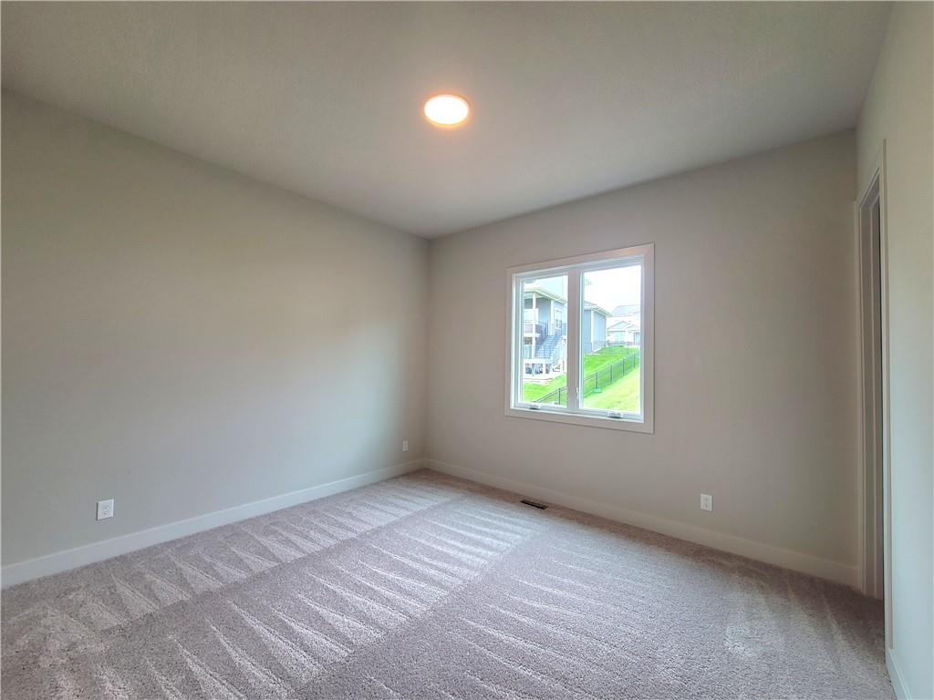 18232 Oakmont Street Property Photo 15