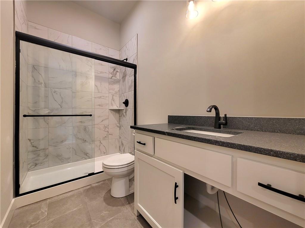 18232 Oakmont Street Property Photo 17