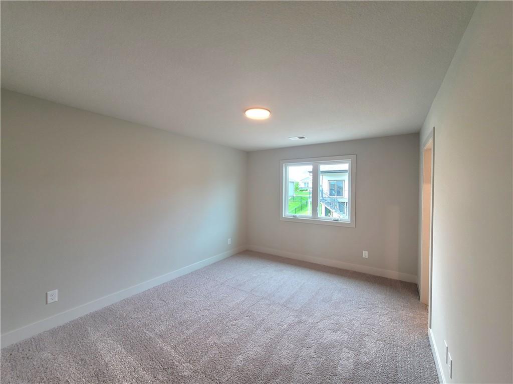 18232 Oakmont Street Property Photo 24