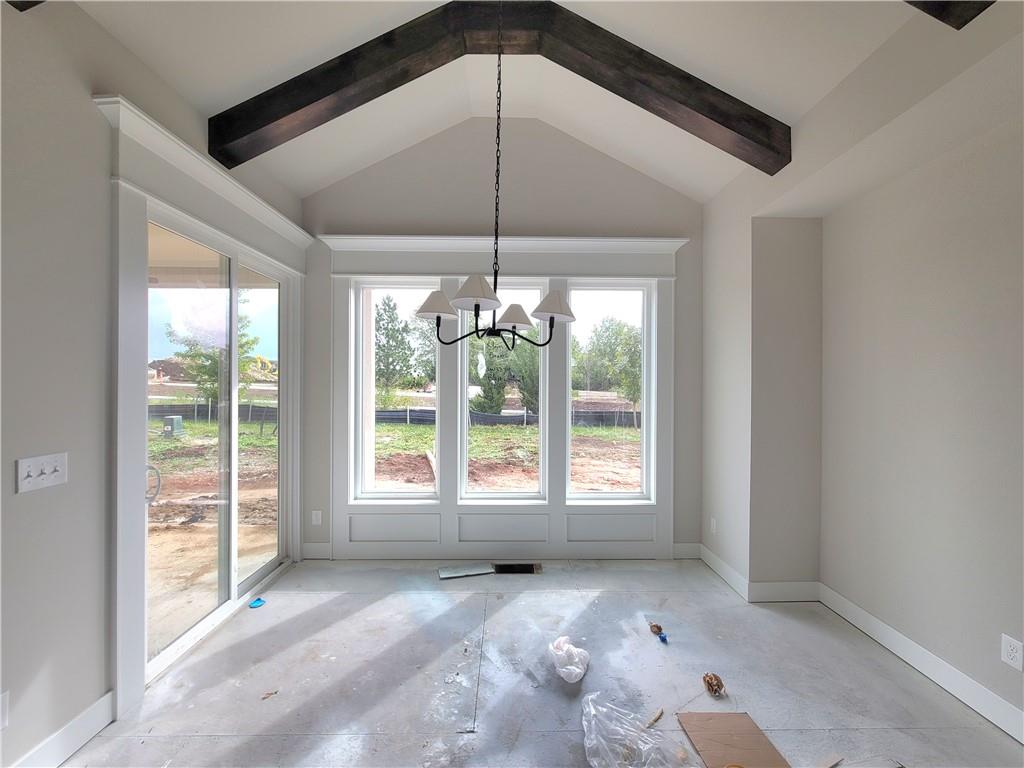 18261 Earnshaw Street Property Photo 10
