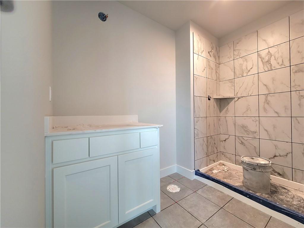 18261 Earnshaw Street Property Photo 21
