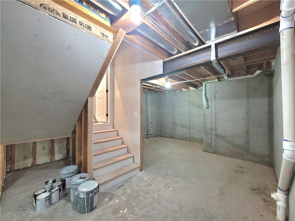 18261 Earnshaw Street Property Photo 26