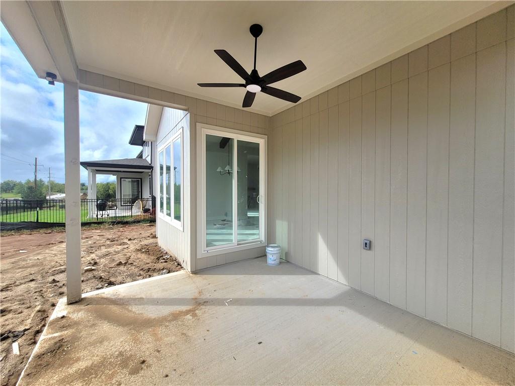 18261 Earnshaw Street Property Photo 29