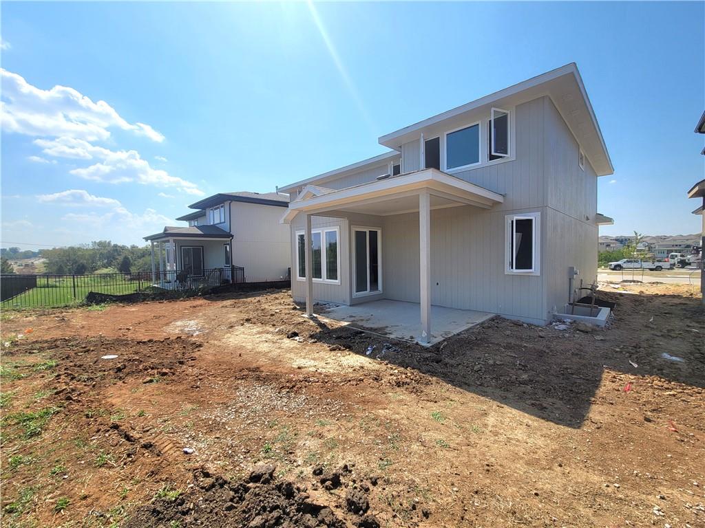 18261 Earnshaw Street Property Photo 30