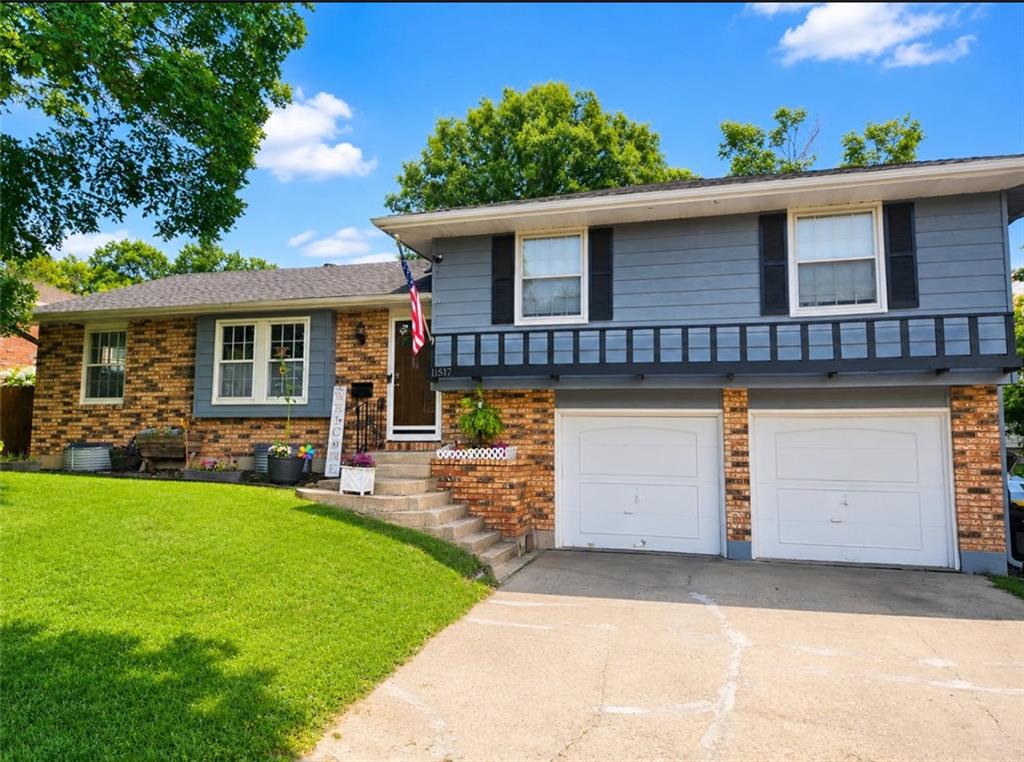 11517 Mcanany Drive Property Photo 1