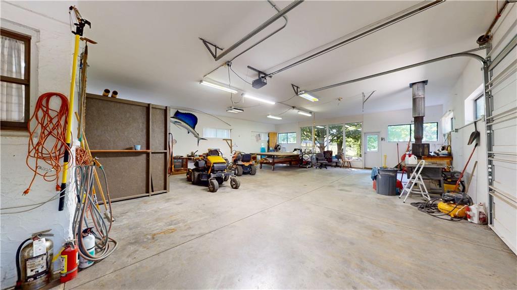2920 Pear Street Property Photo 29