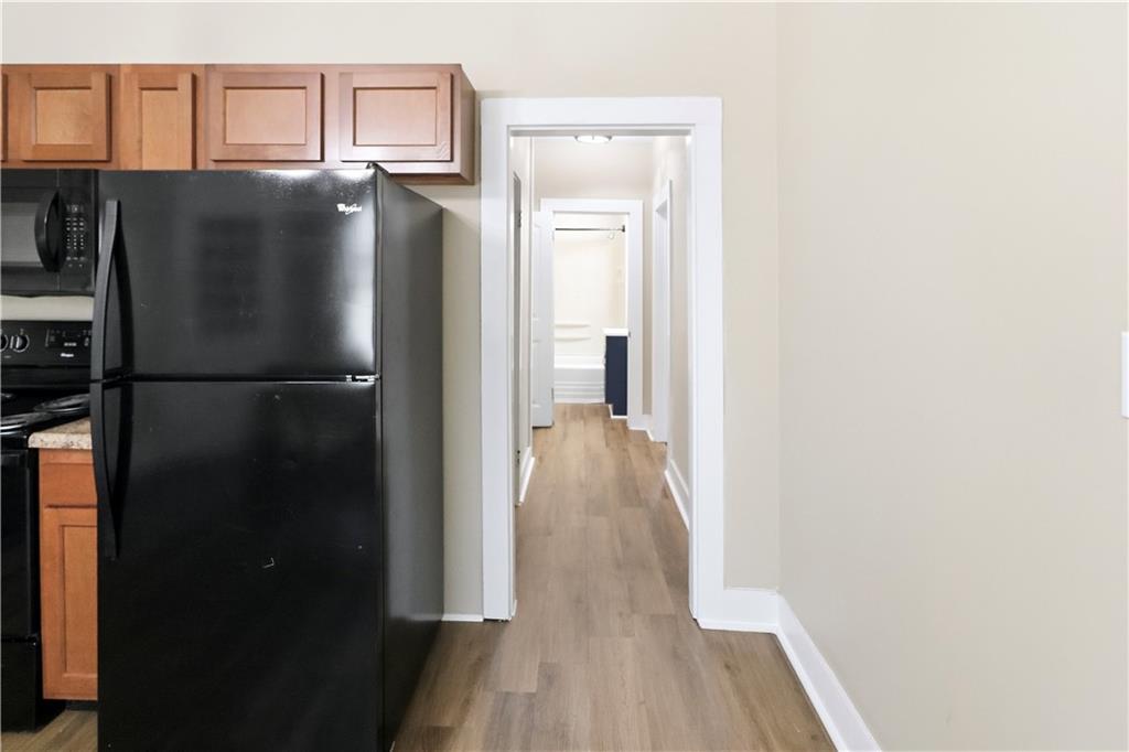 423 E Market Street Property Photo 7