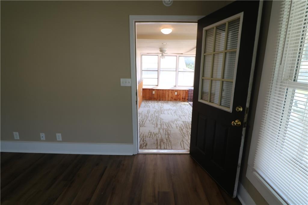 423 E Market Street Property Photo 39