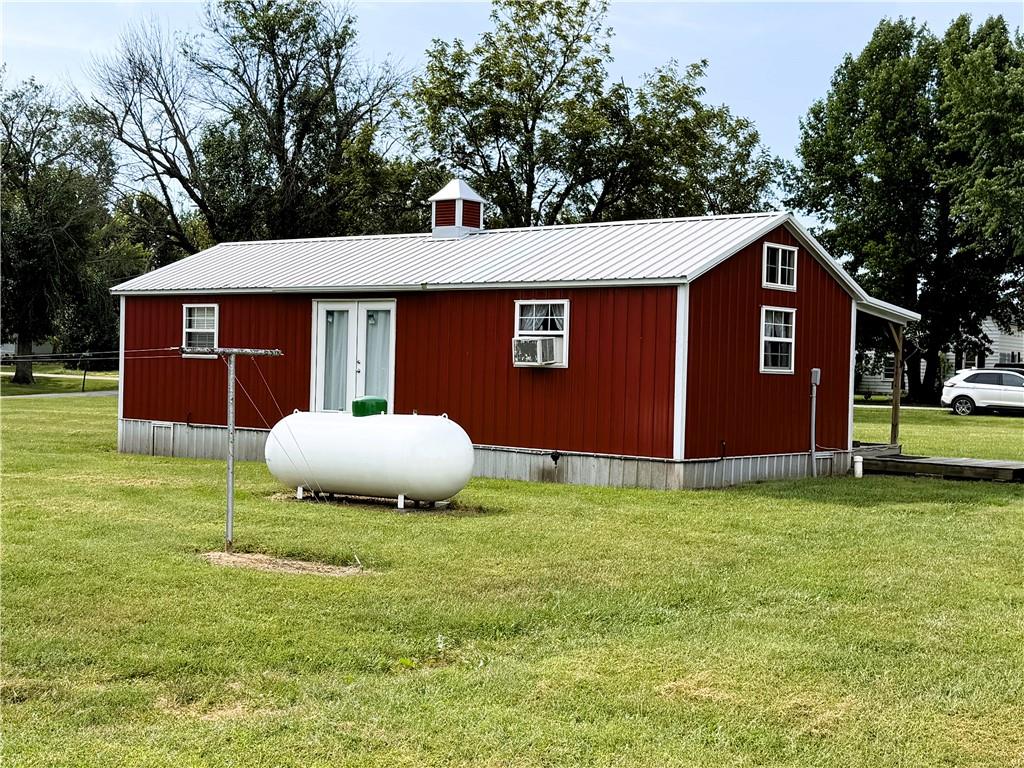 7799 3rd Street Property Photo 3