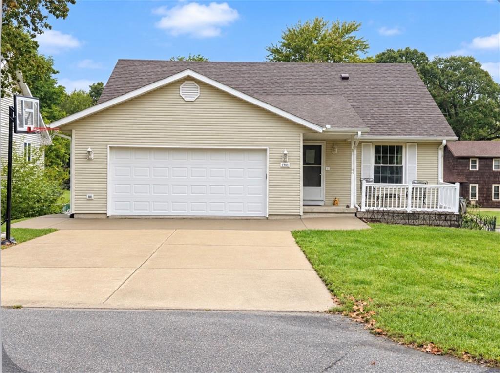 426 Lawn Avenue Property Photo 1