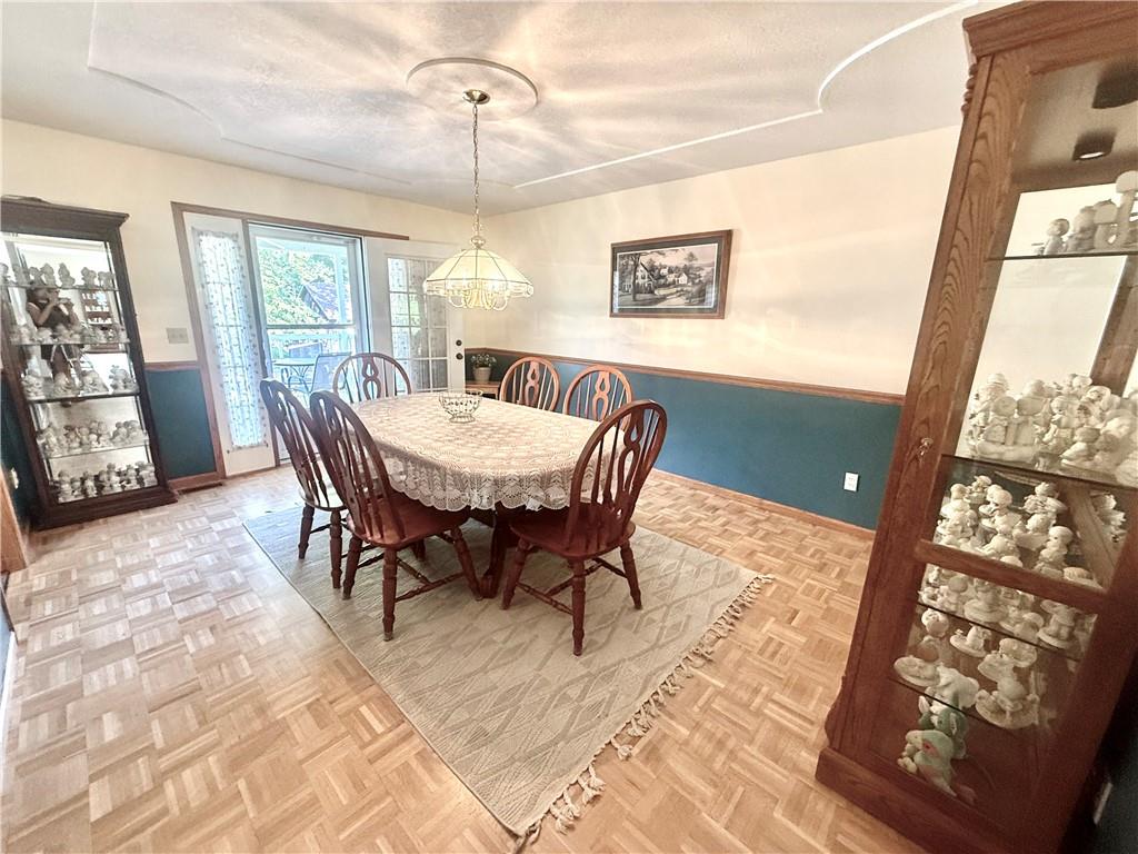 426 Lawn Avenue Property Photo 8