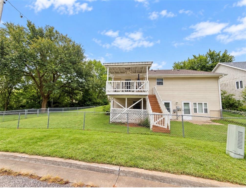 426 Lawn Avenue Property Photo 28