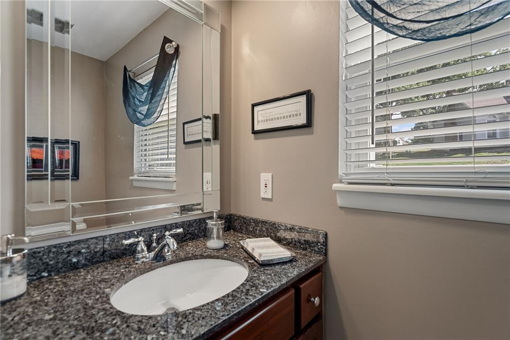 8601 W 108th Place Property Photo 13