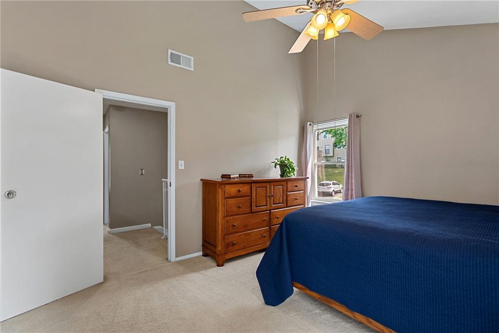 8601 W 108th Place Property Photo 16