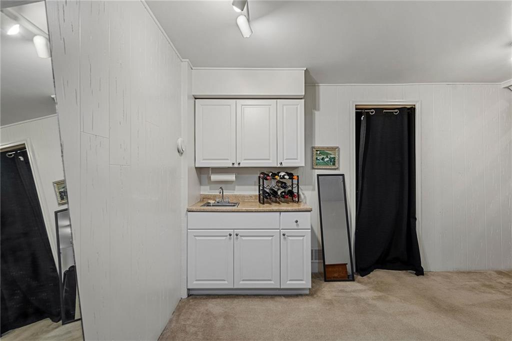8601 W 108th Place Property Photo 27