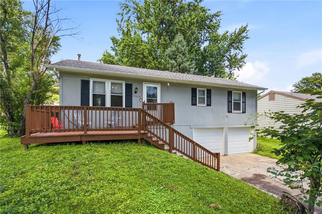 11806 E 58th Street Property Photo 3