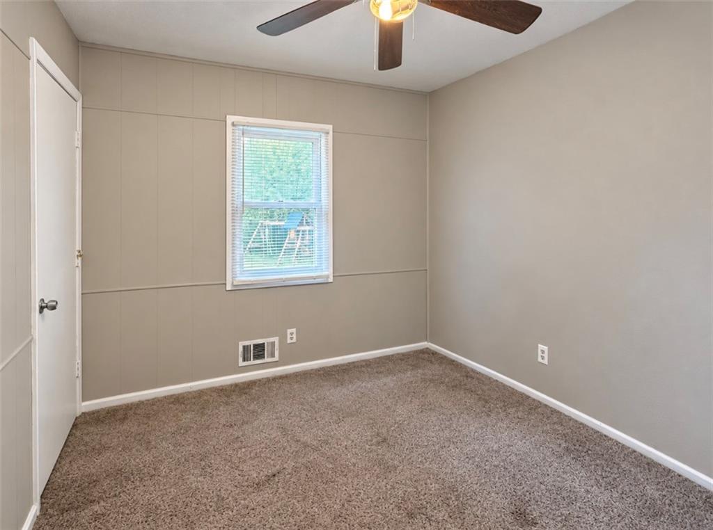 11806 E 58th Street Property Photo 14