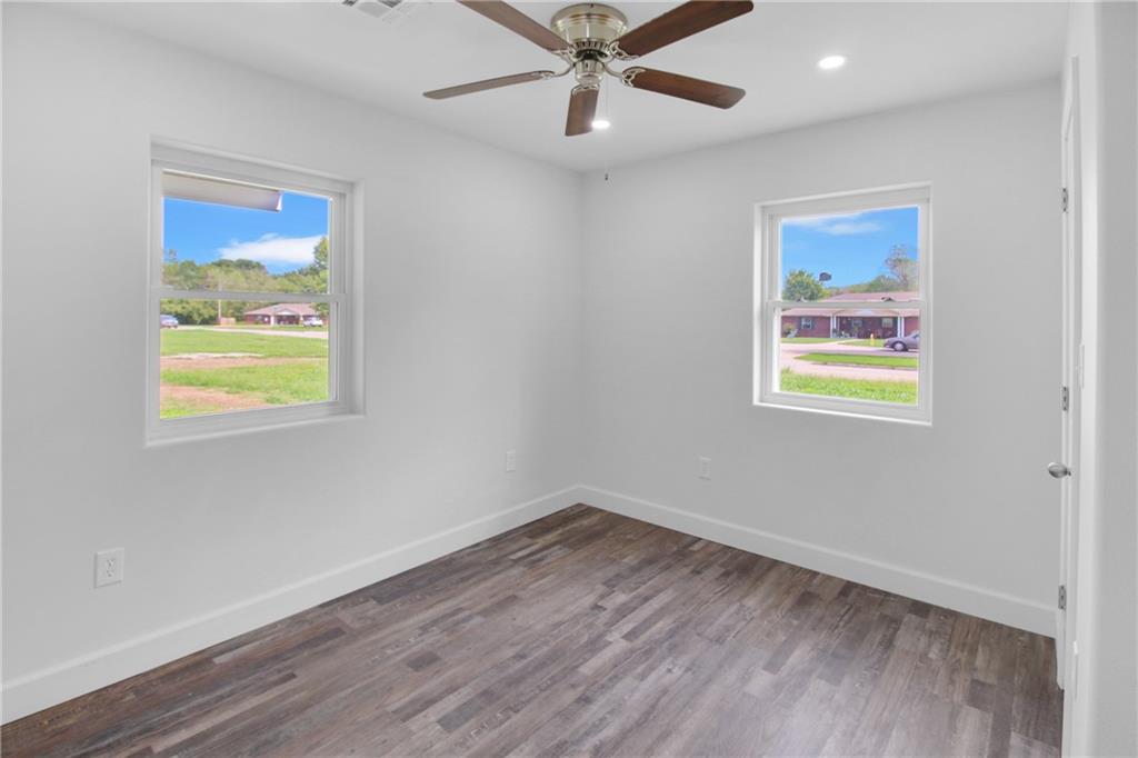 1301 Partridge Avenue Property Photo 11