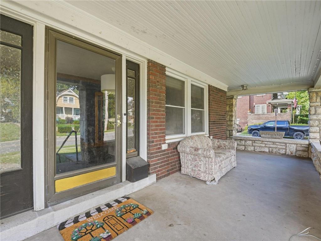 320 N River Boulevard Property Photo 3