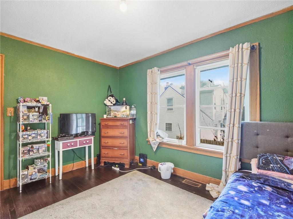 320 N River Boulevard Property Photo 17