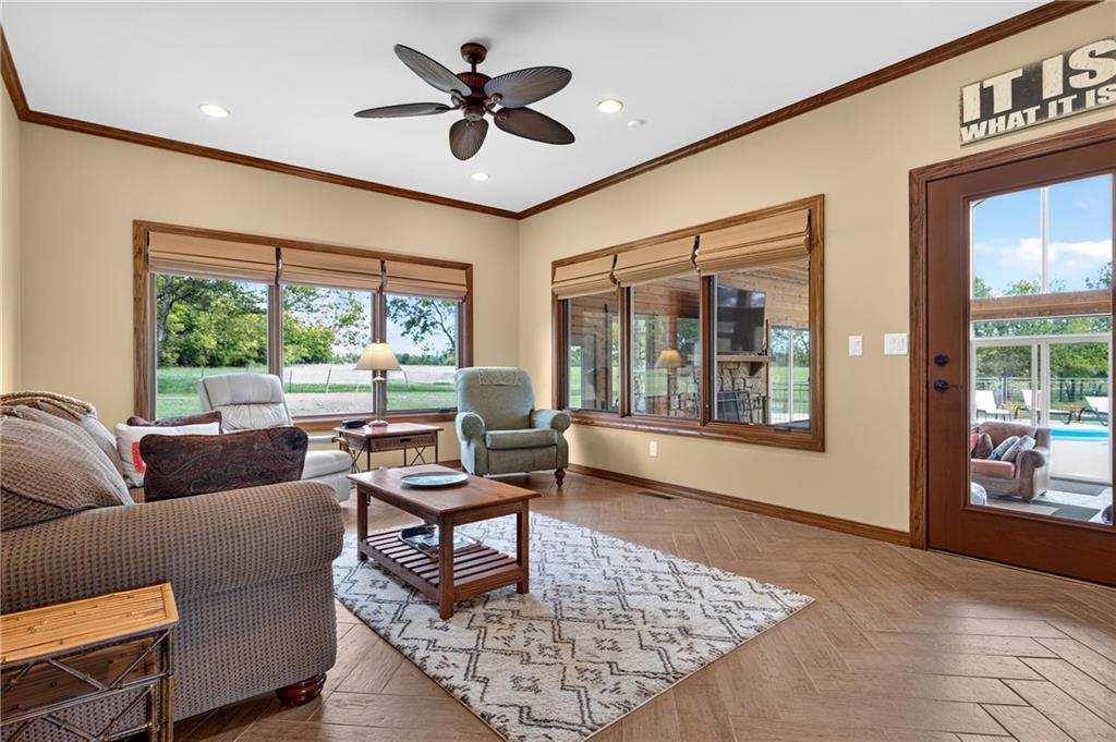 11210 Lakeview Drive Property Photo 28