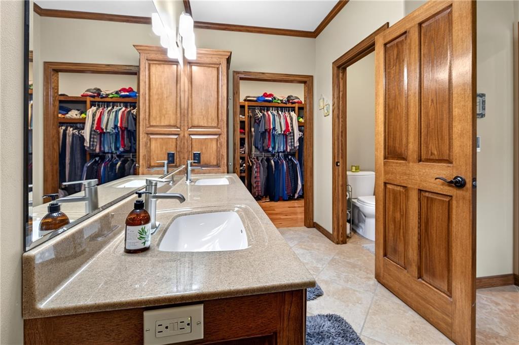 11210 Lakeview Drive Property Photo 39
