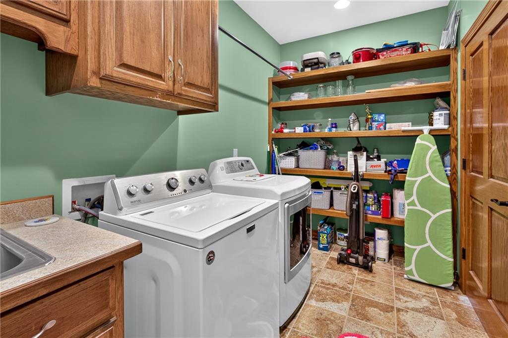 11210 Lakeview Drive Property Photo 43