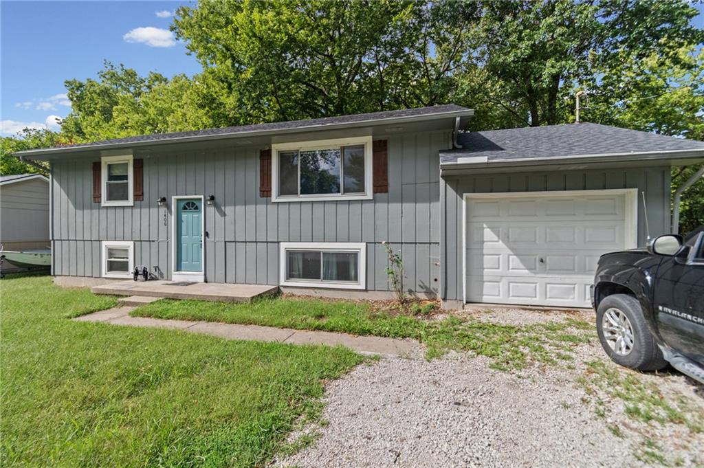 1406 Ridgeway Drive Property Photo 3