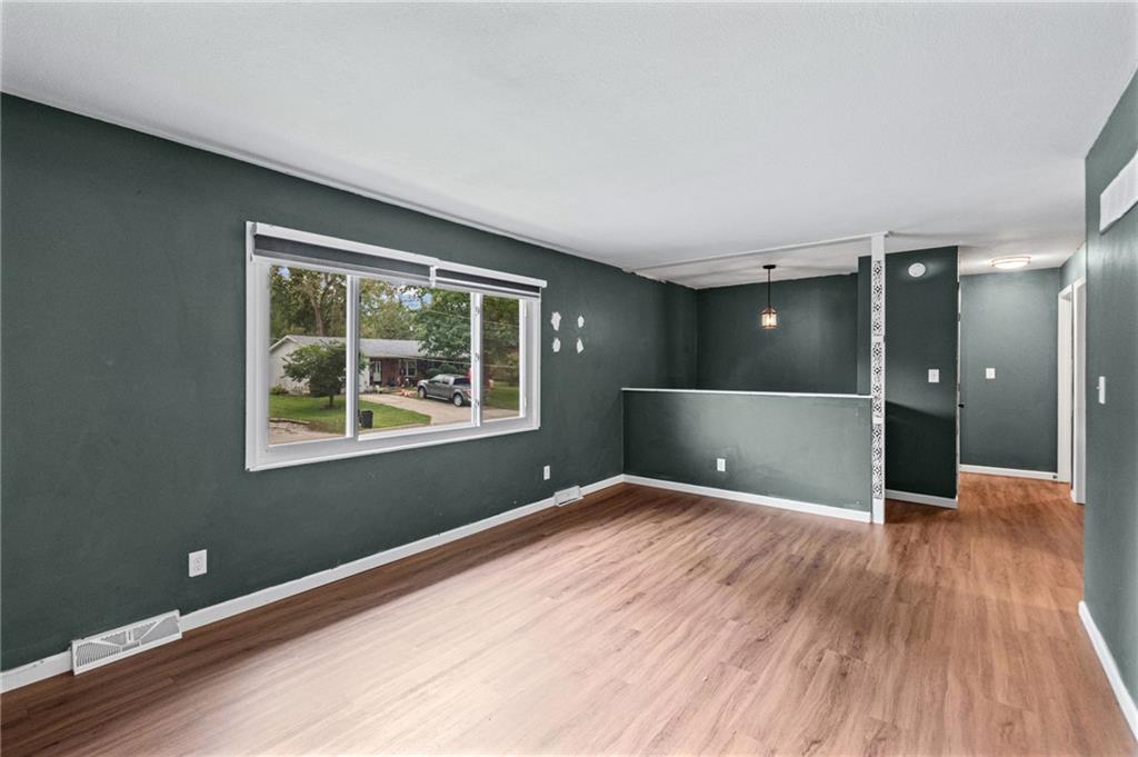 1406 Ridgeway Drive Property Photo 4