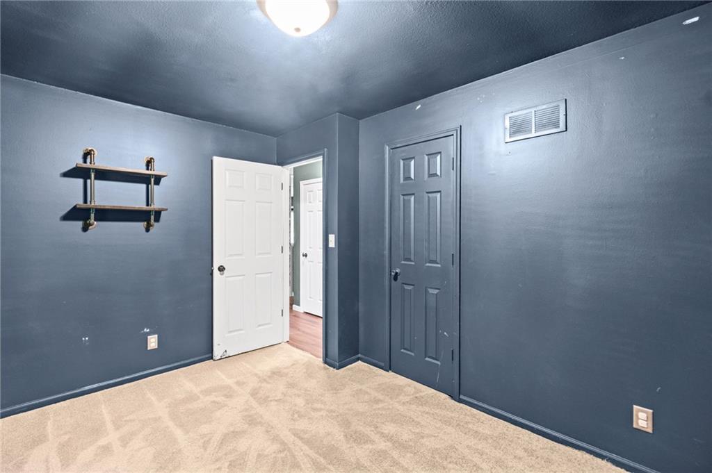 1406 Ridgeway Drive Property Photo 13