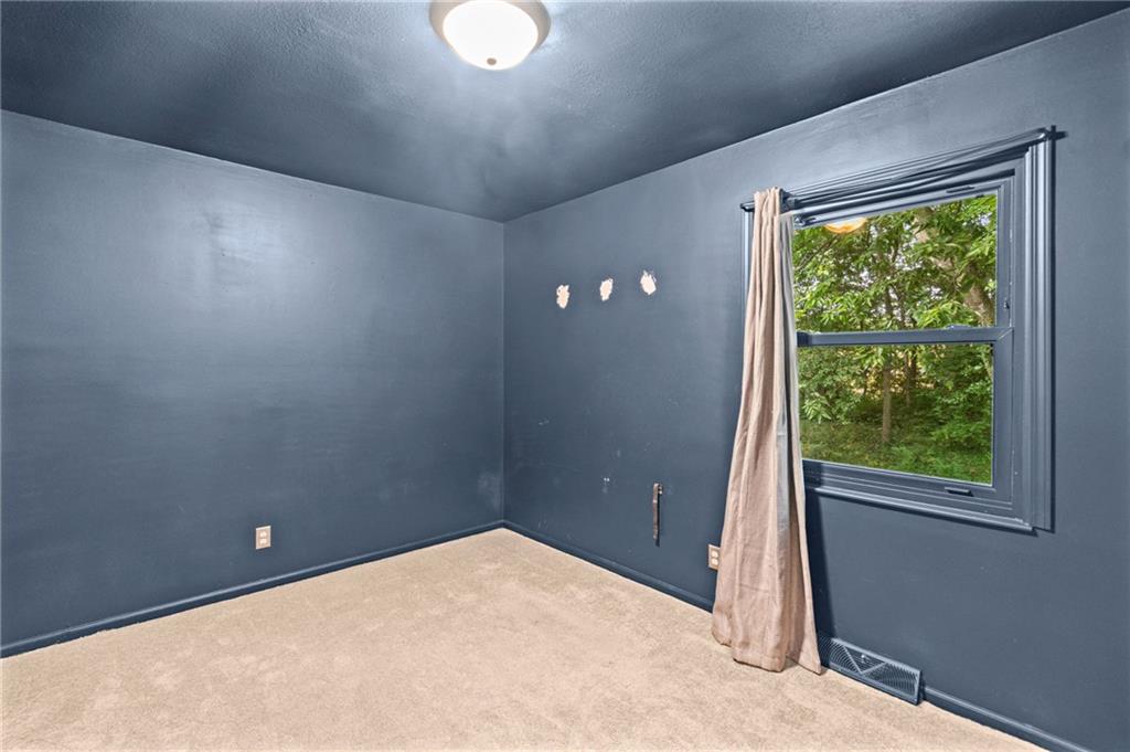 1406 Ridgeway Drive Property Photo 14