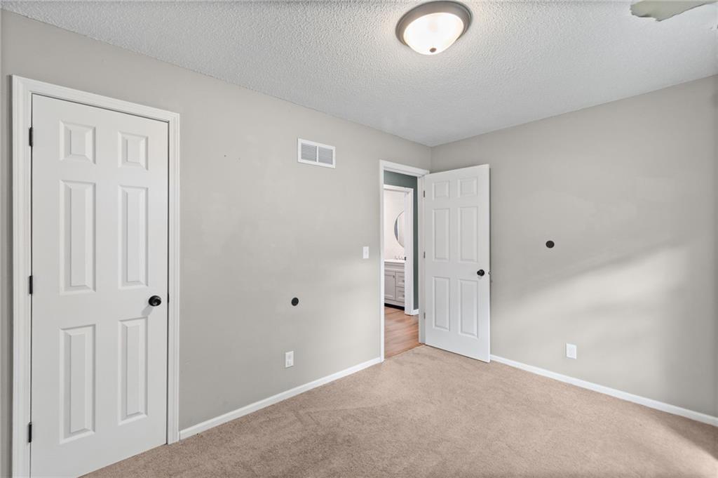 1406 Ridgeway Drive Property Photo 16