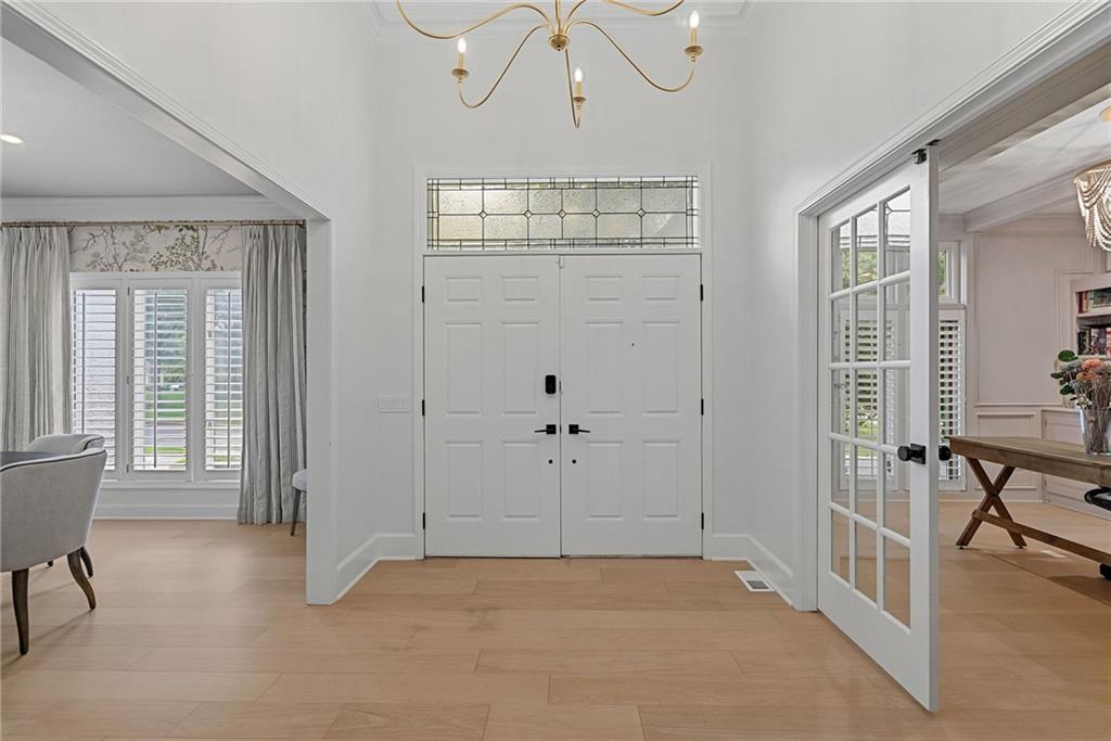 12509 King Street Property Photo 5