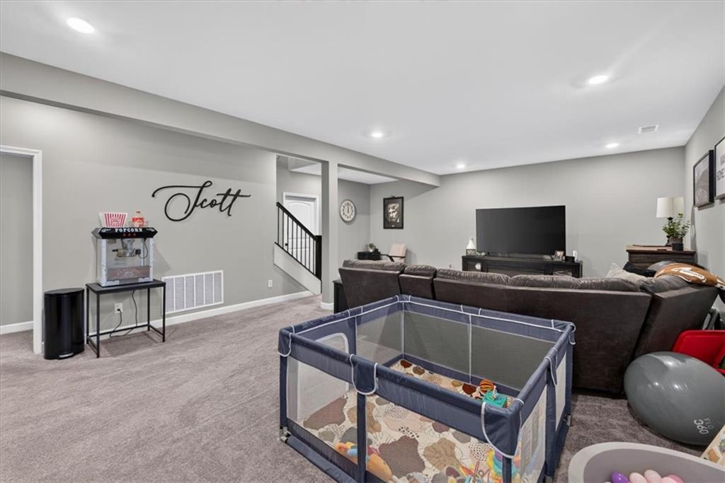 504 Bentwater Drive Property Photo 36
