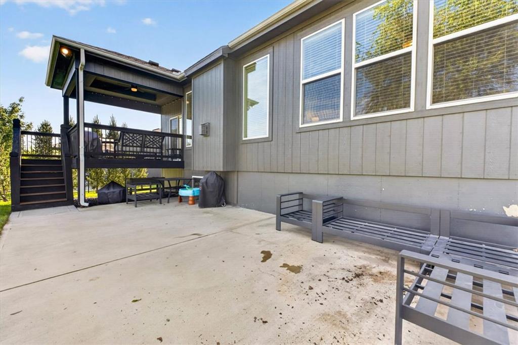 504 Bentwater Drive Property Photo 45