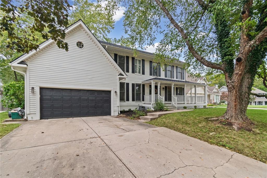 7416 N Wabash Avenue Property Photo 2