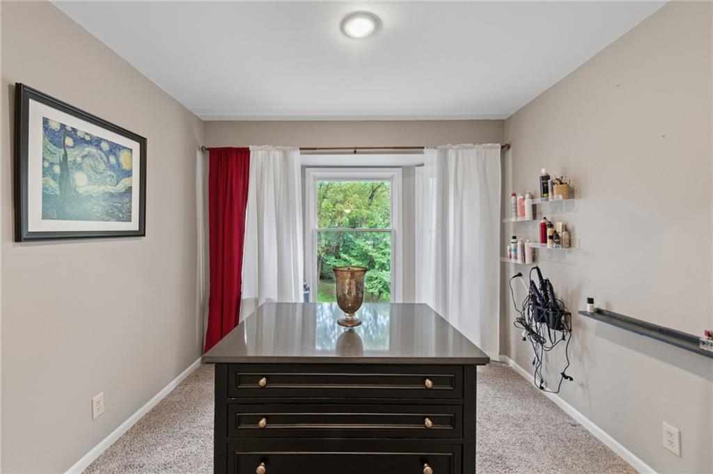 7416 N Wabash Avenue Property Photo 18