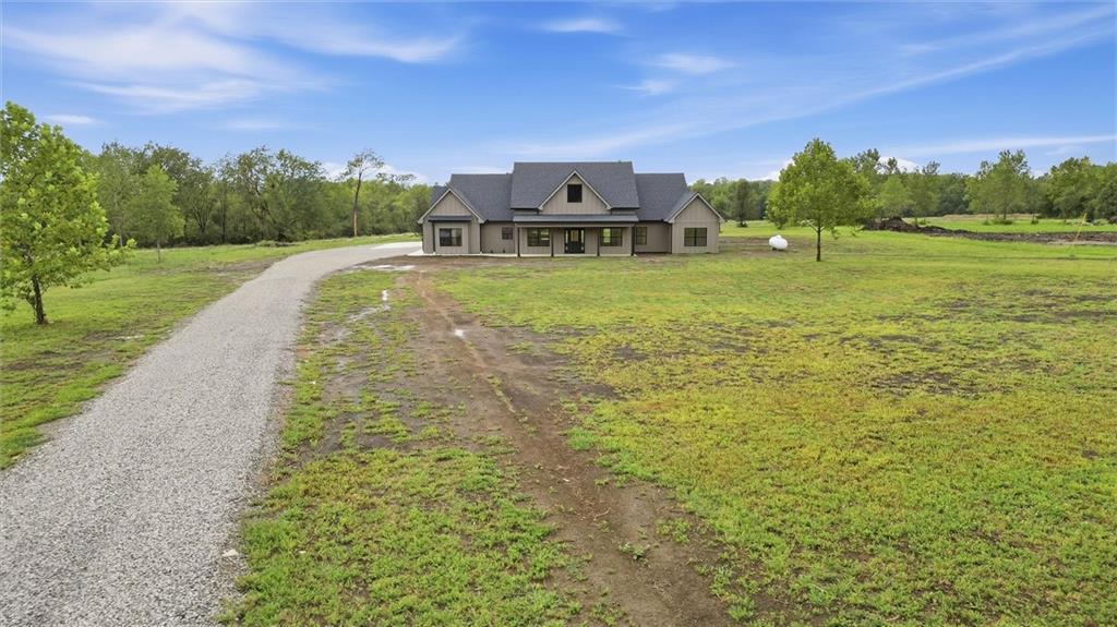 5755 Wanamaker Road Property Photo 5
