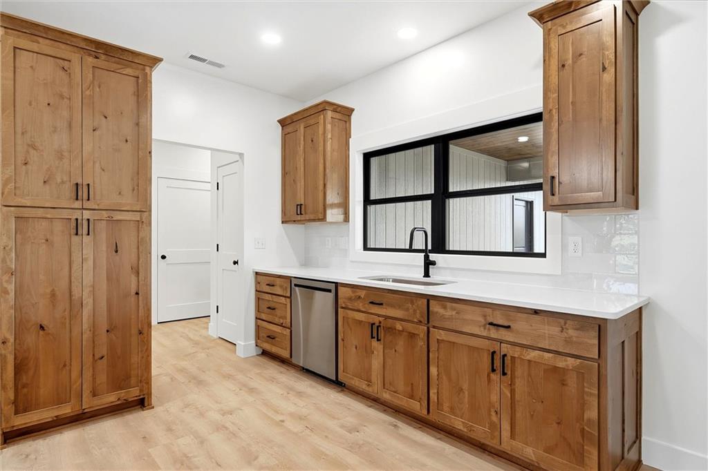 5755 Wanamaker Road Property Photo 18