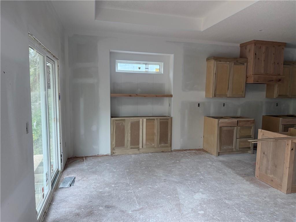 521 Arbor Lane Property Photo 7