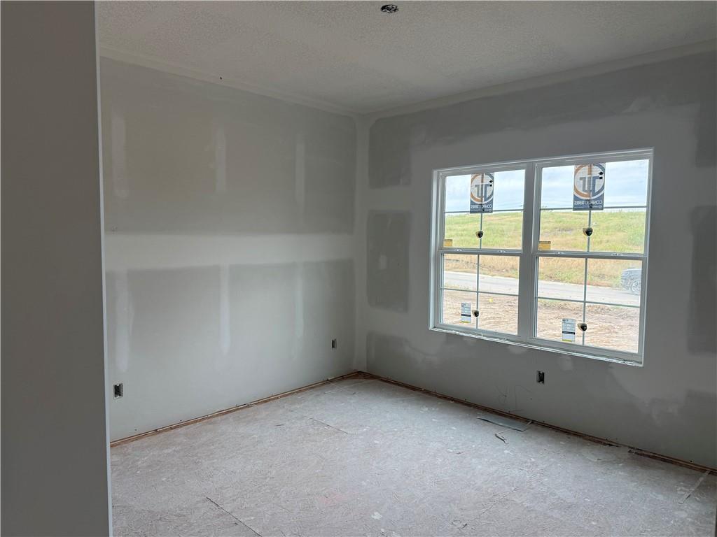 521 Arbor Lane Property Photo 11