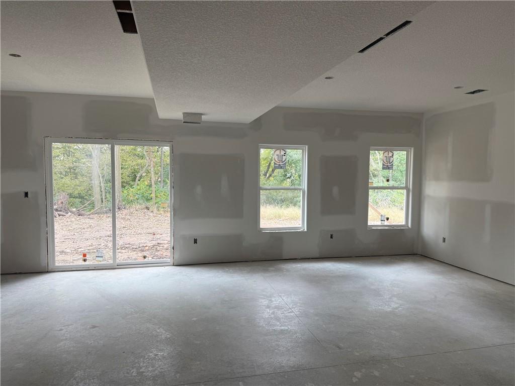 521 Arbor Lane Property Photo 12