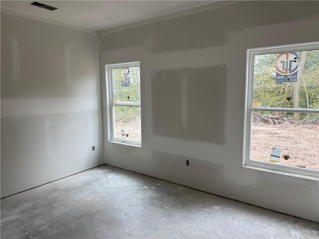 521 Arbor Lane Property Photo 15