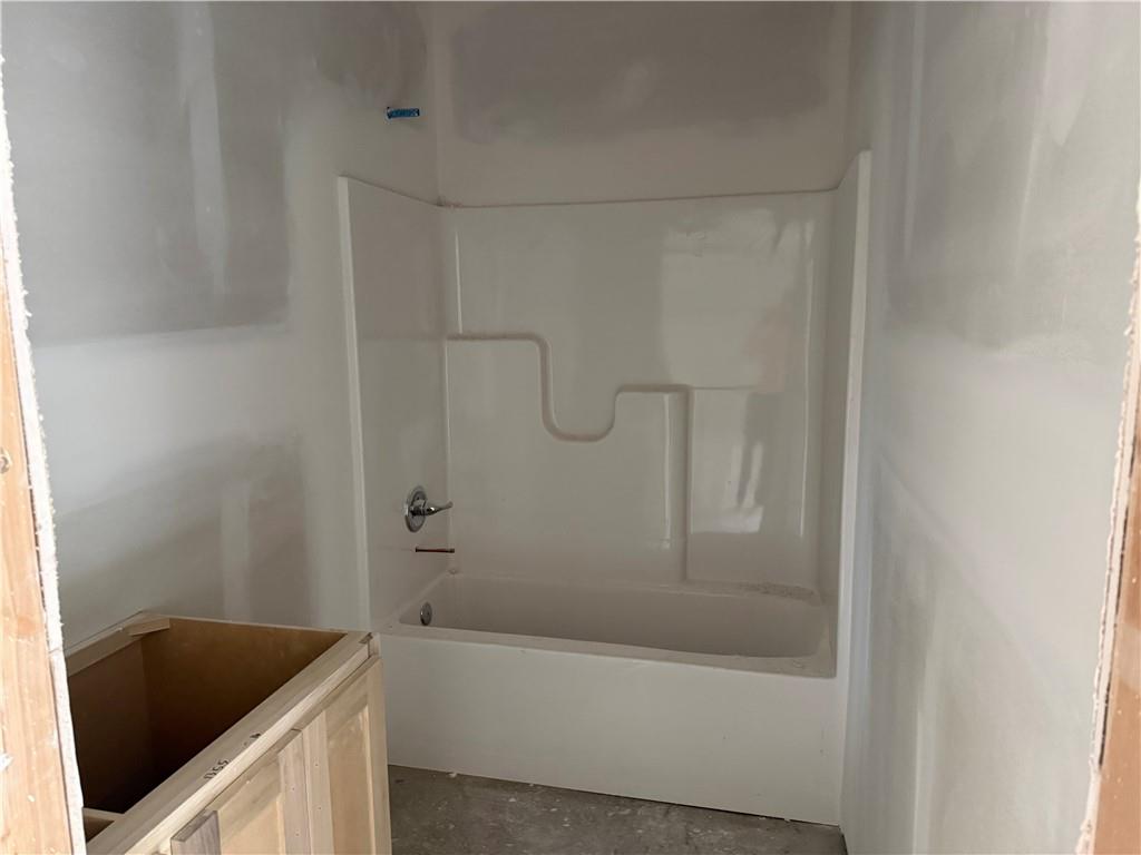 521 Arbor Lane Property Photo 16