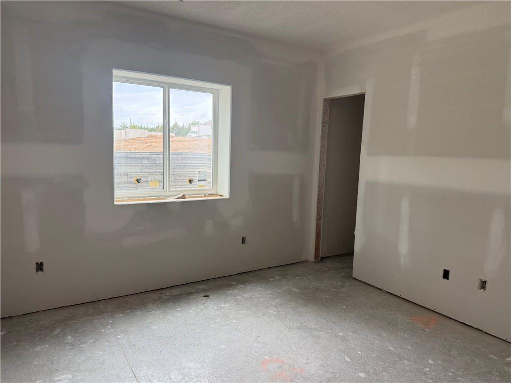 521 Arbor Lane Property Photo 17