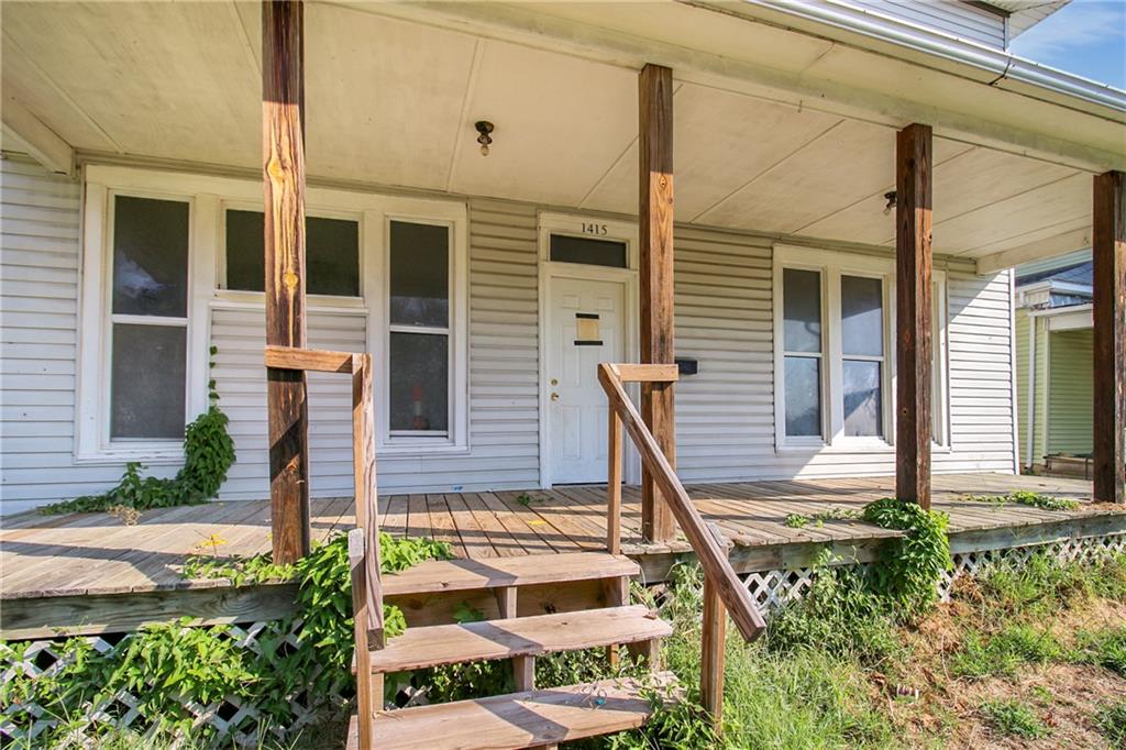 1415 And 1411 Belmont Avenue Property Photo 3