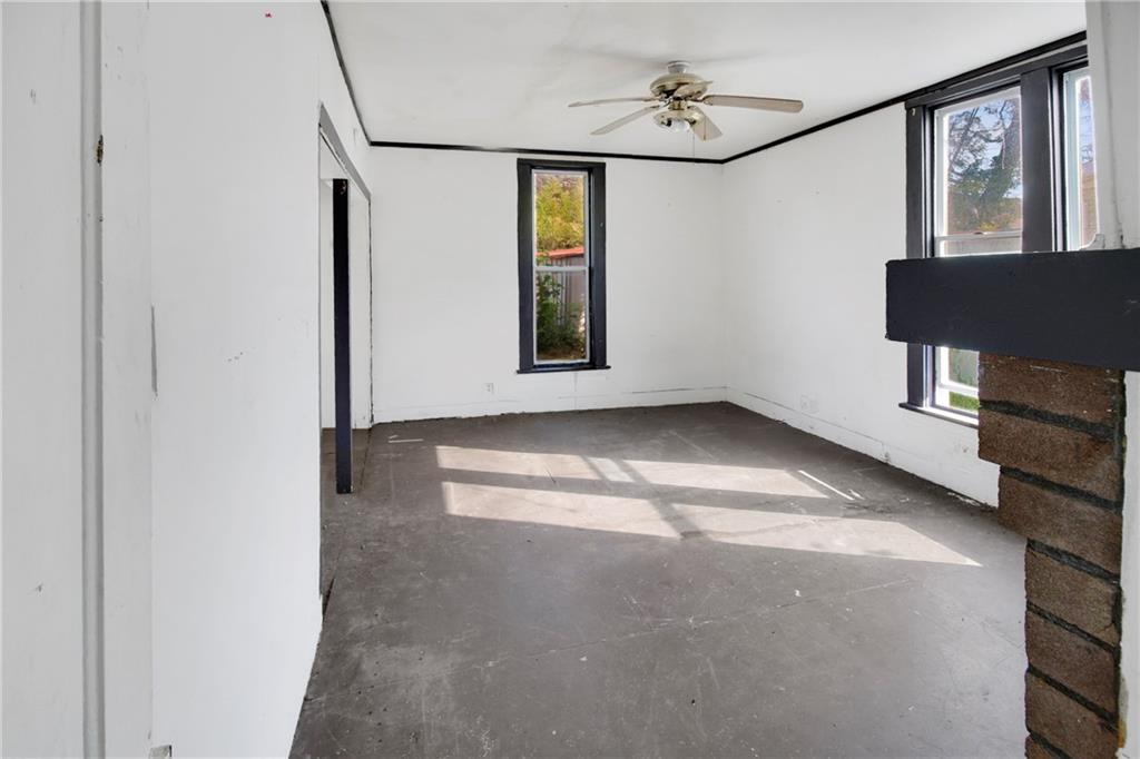 1415 And 1411 Belmont Avenue Property Photo 7